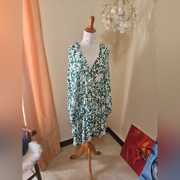 Free People Flower Print Flowy Dress 👗 - Picture 7 of 7